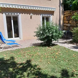 Dans Propriete Calme En Pleine Nature Charbonnières-les-Bains
